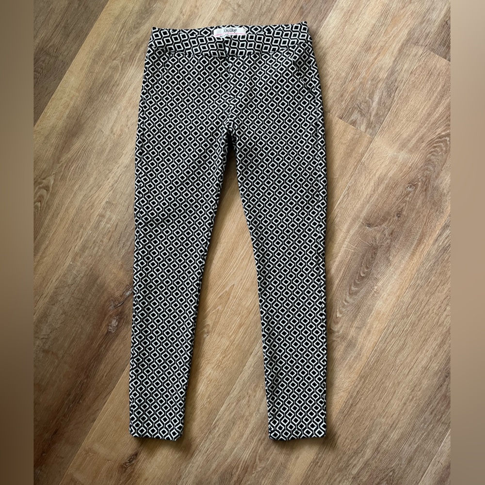 Bebop Pants- Black and White. Size 3.